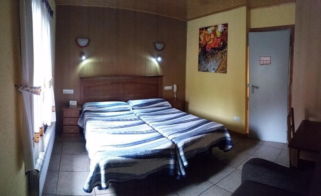 Hotel Sarao Escarrilla Exteriér fotografie