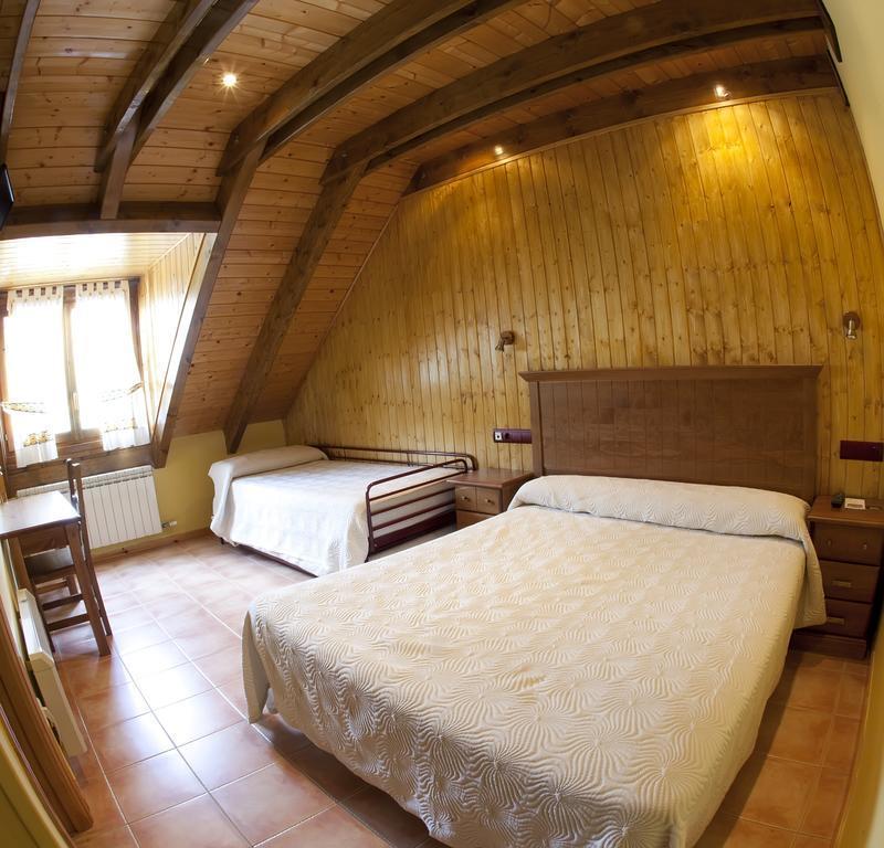 Hotel Sarao Escarrilla Exteriér fotografie
