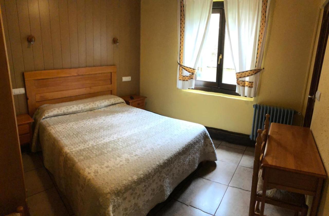 Hotel Sarao Escarrilla Exteriér fotografie