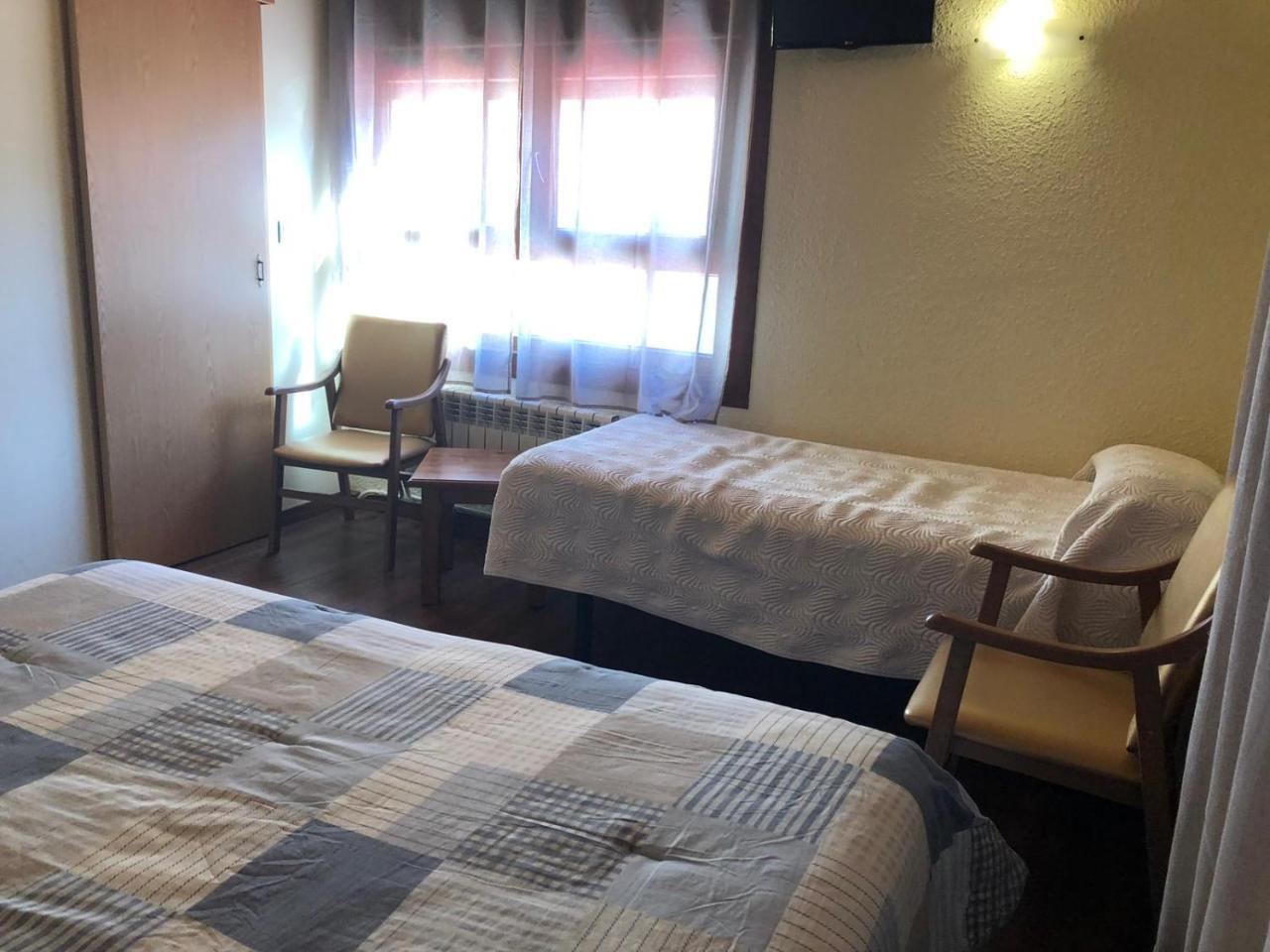 Hotel Sarao Escarrilla Exteriér fotografie