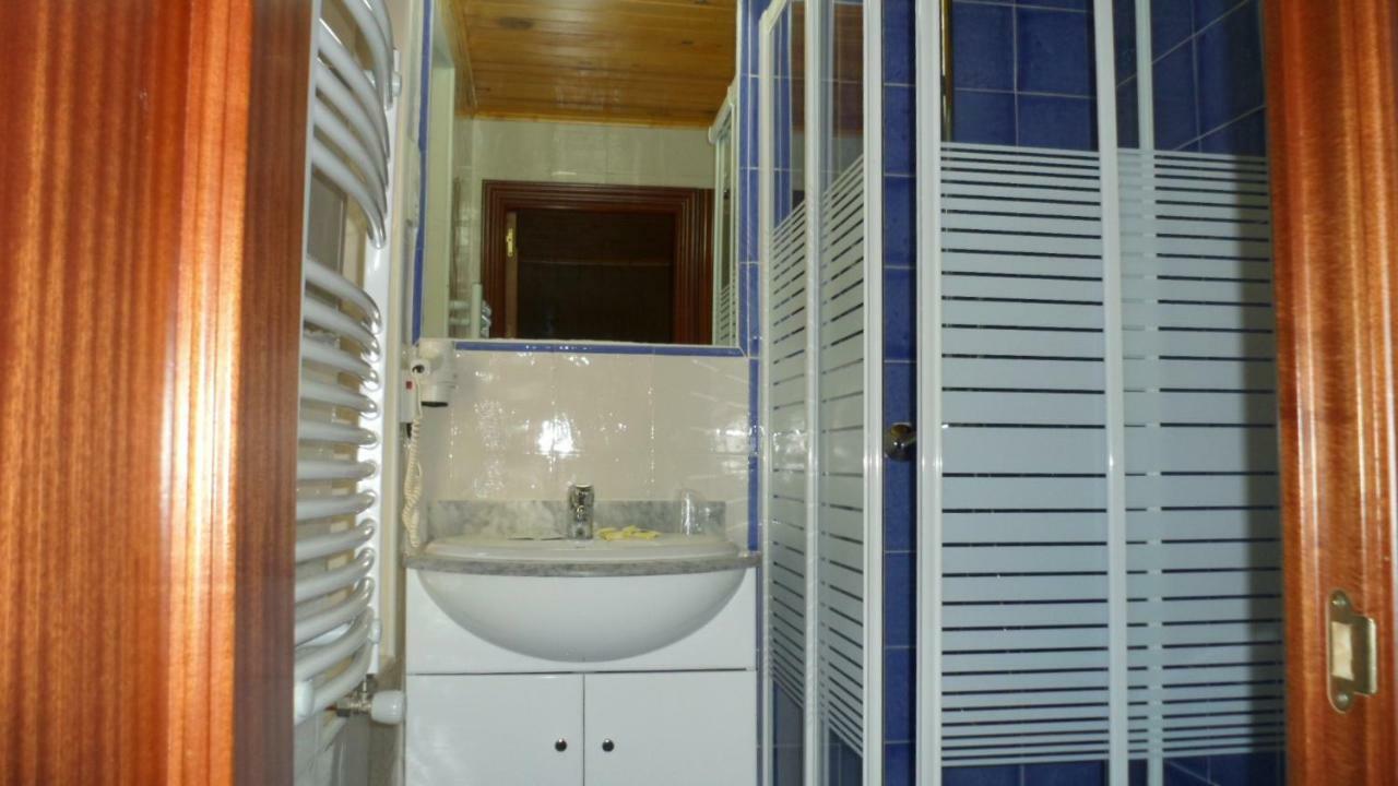 Hotel Sarao Escarrilla Pokoj fotografie
